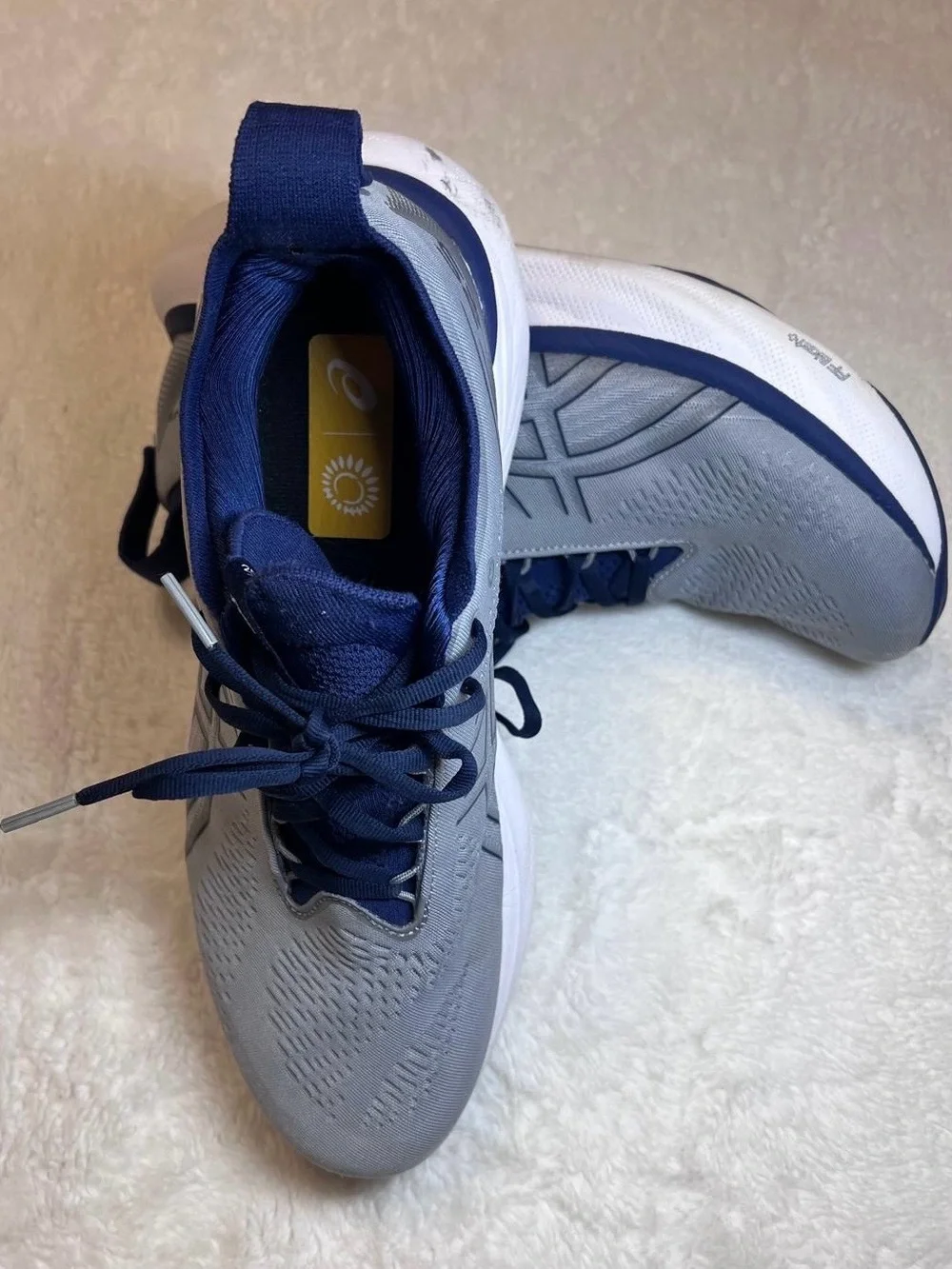 ASICS Men’s Running Shoes - Light Gray & Navy Blue